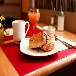 Business Hotel 3*