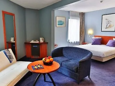 Business Hotel 3*